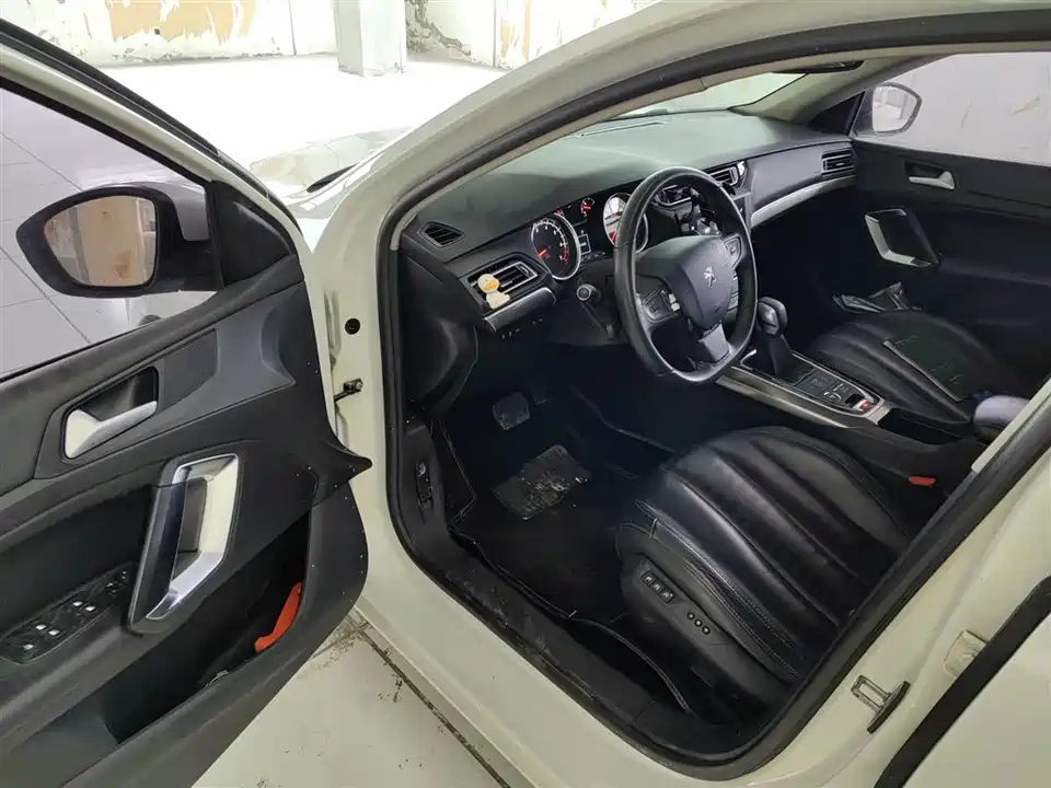 Peugeot 408 Peugeot 408
