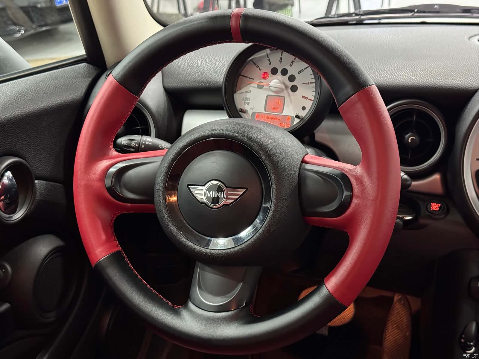 Mini ONE, 2011 13