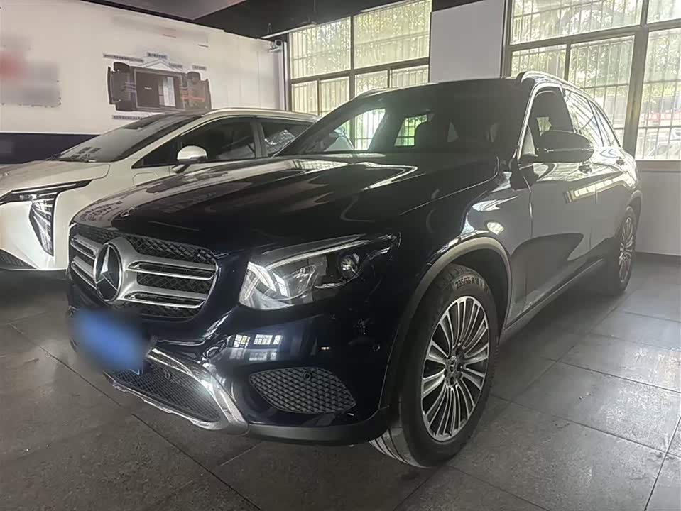 Mercedes-Benz GLC Mercedes-Benz GLC