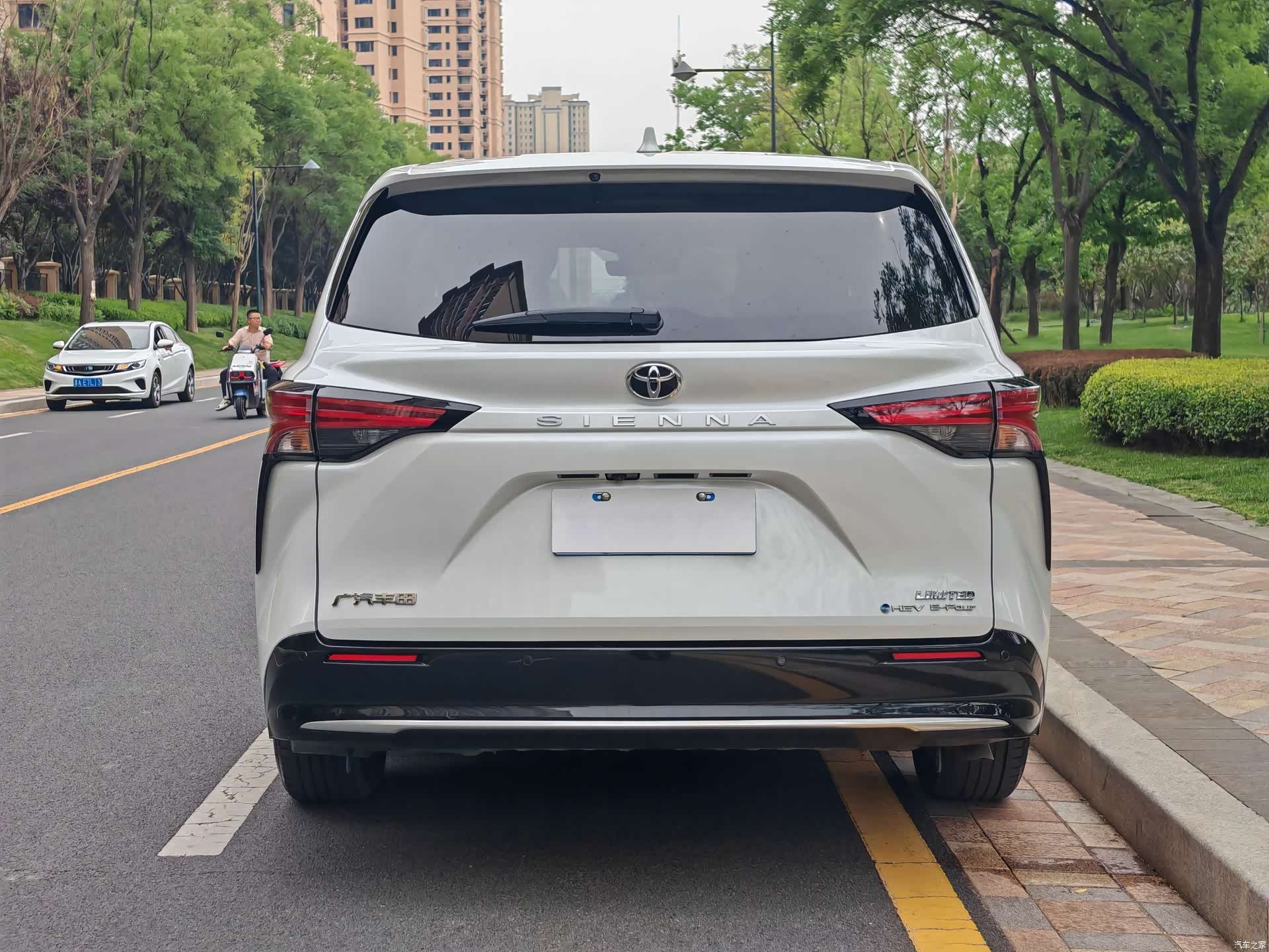 Toyota Sienna, 2024 15