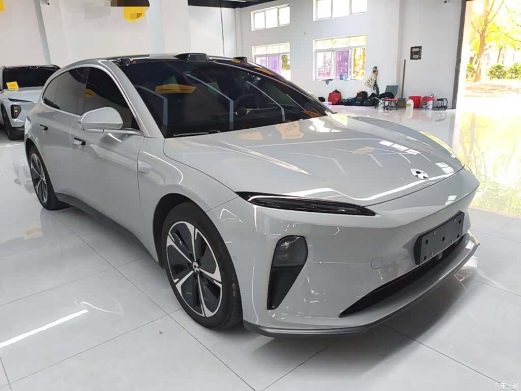 NIO ET5, 2024 4