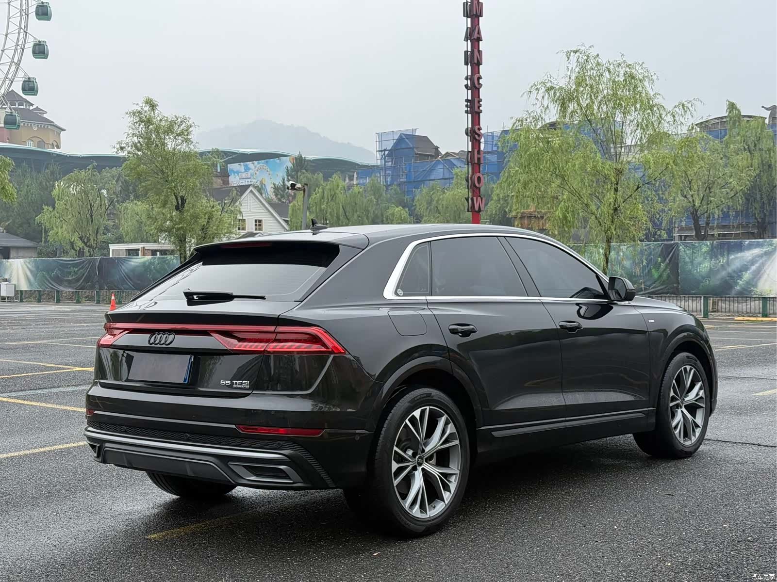 Audi Q8, 2024 3