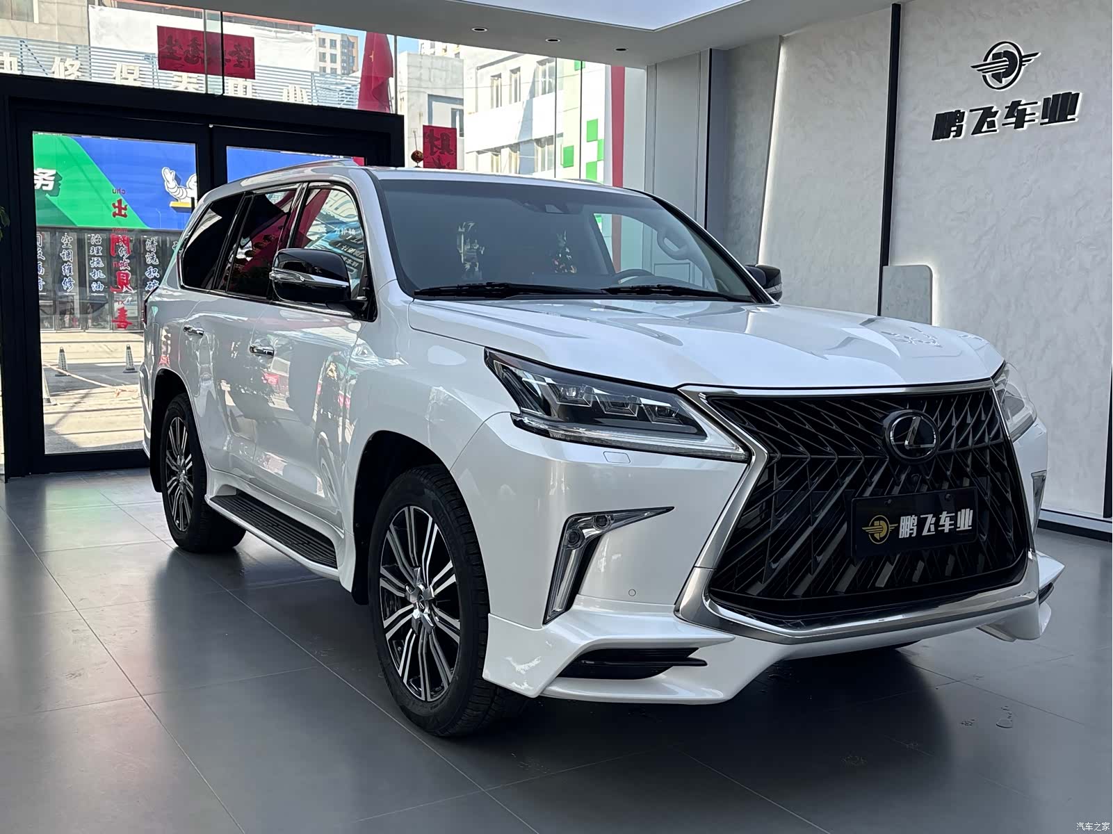 Lexus LX, 2017 10