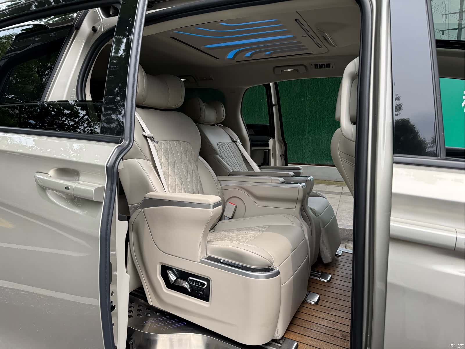 Buick GL8, 2022 18