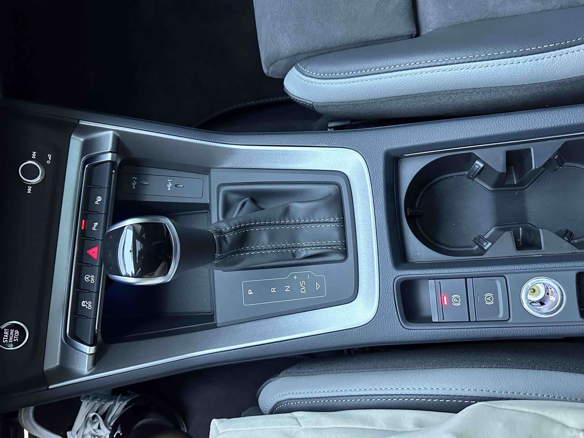 Audi Q3, 2022 14