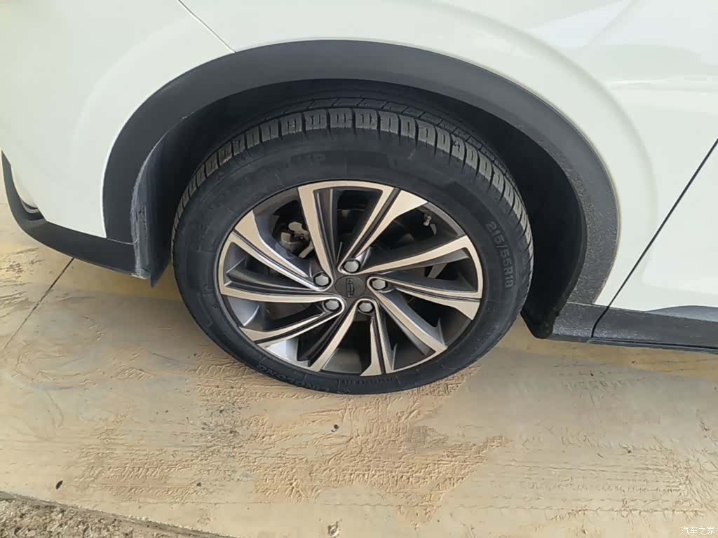 Geely Coolray, 2019 23