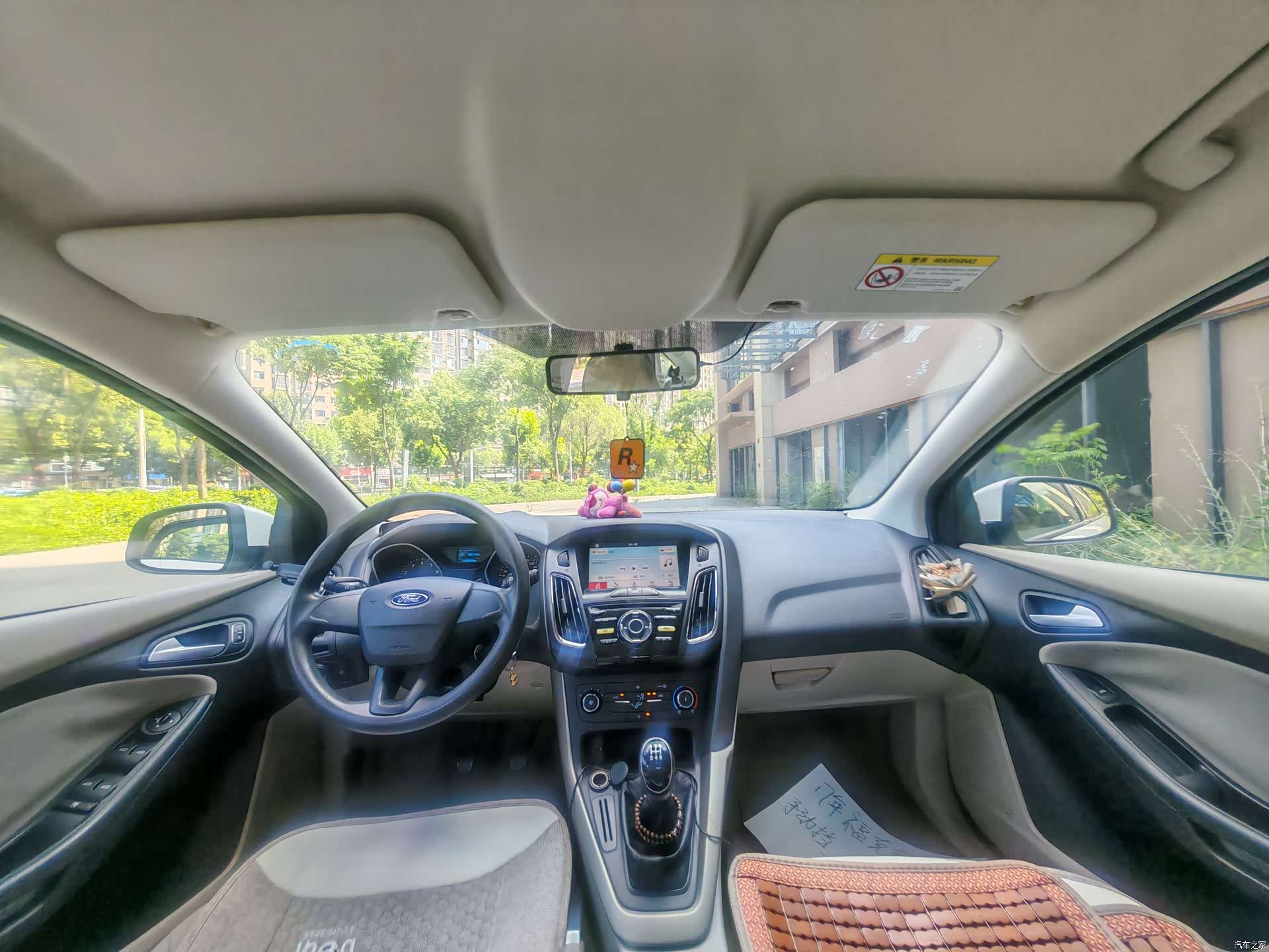 Ford Focus, 2017 все фото