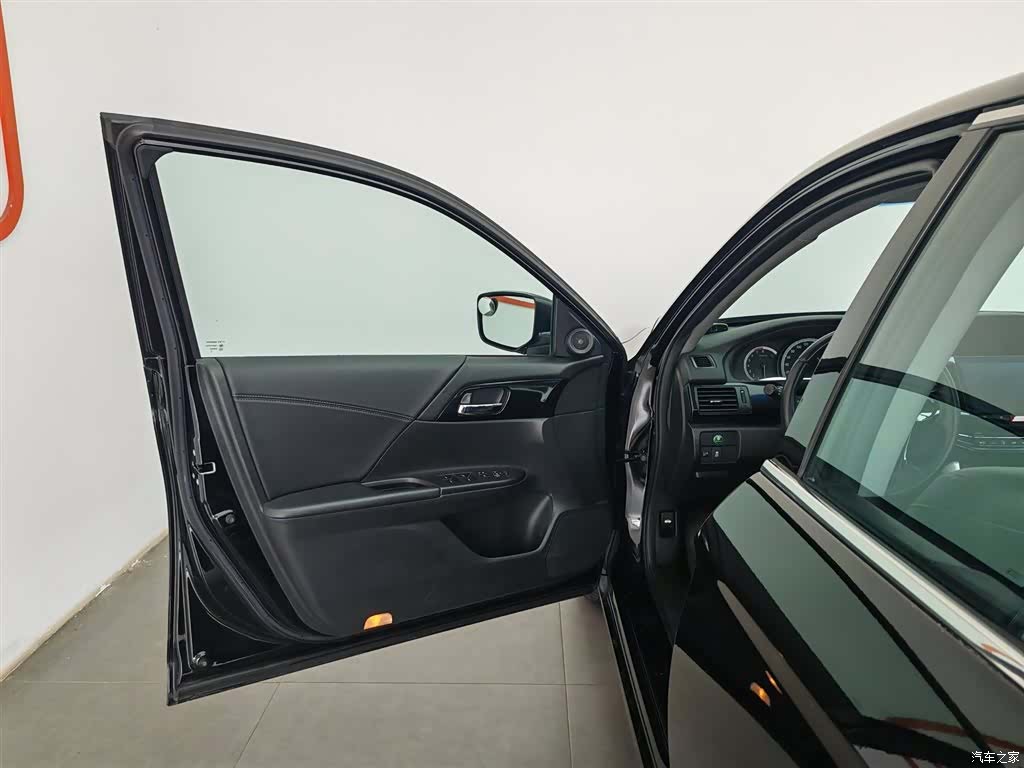Honda Accord, 2016 8
