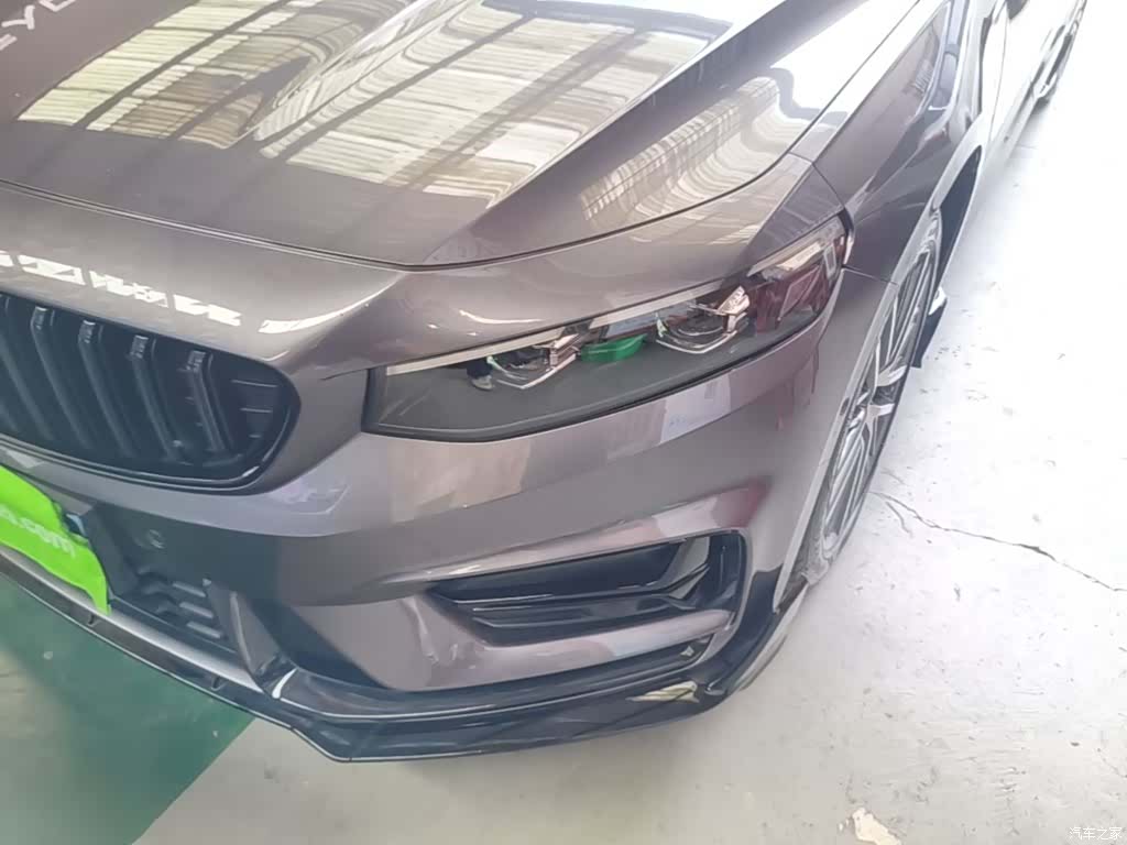 Geely Preface, 2025 24
