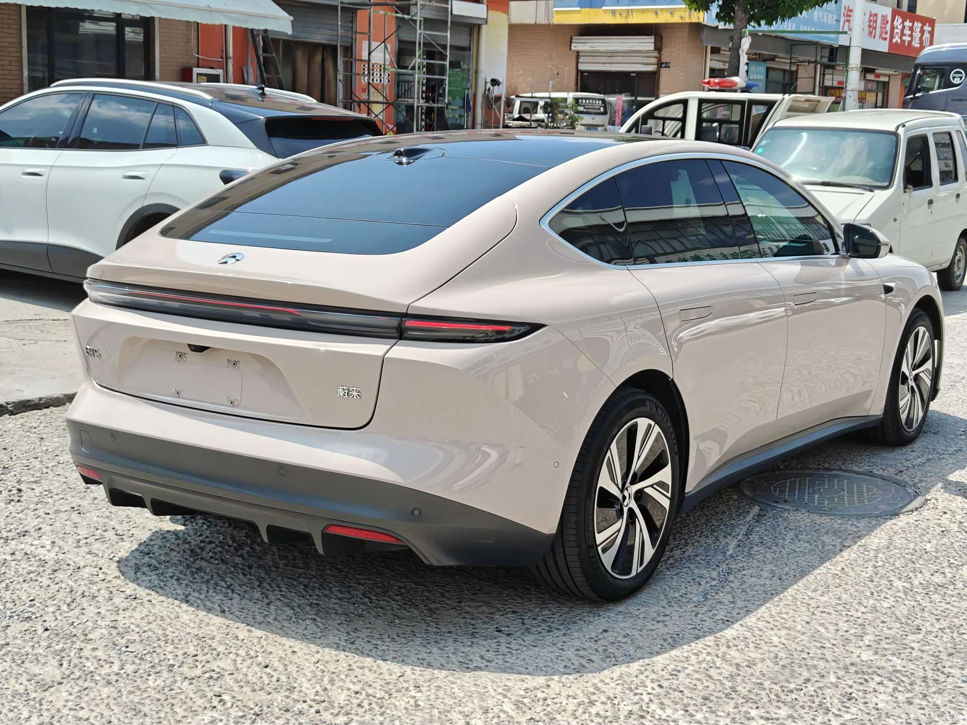 NIO ET5, 2024 4