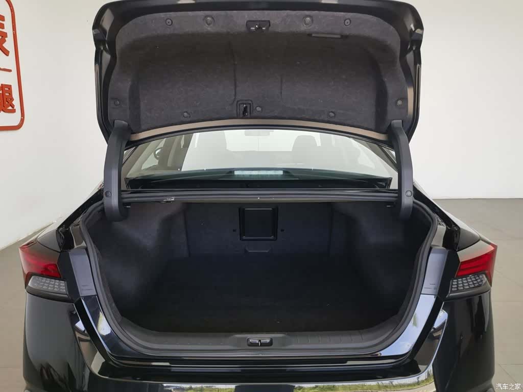 Nissan Teana, 2023 16