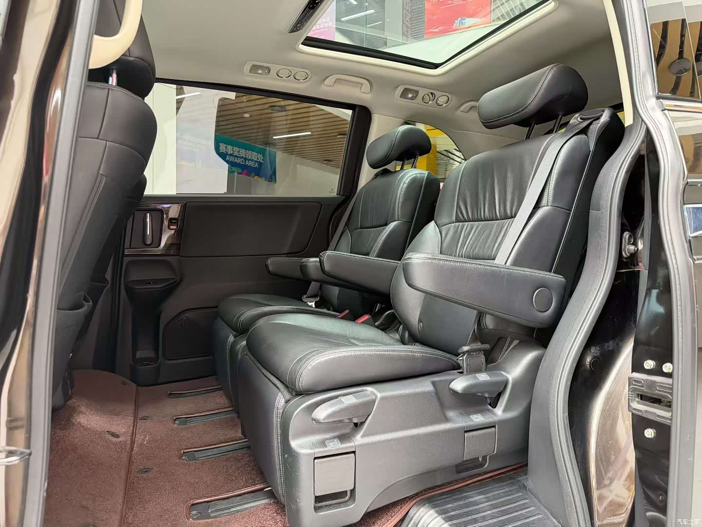 Honda Elysion, 2019 6