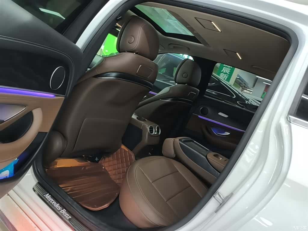 Mercedes-Benz E-Class, 2019 17