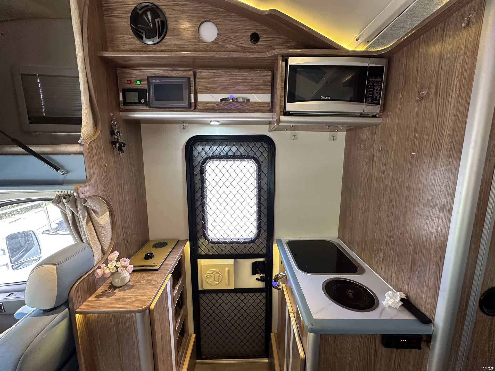 Maxus V80, 2019 30