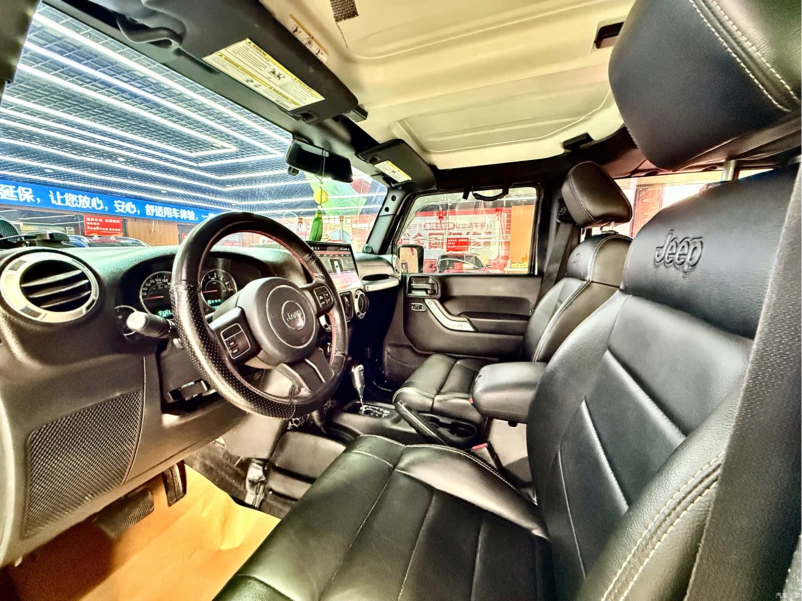 Jeep Wrangler, 2013 8
