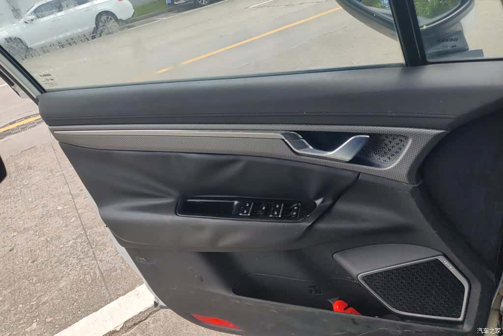 Geely Emgrand, 2018 7