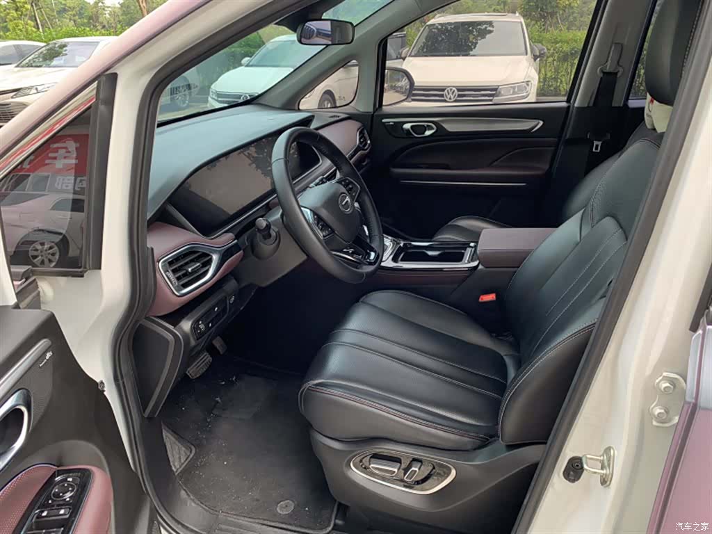 Trumpchi M6, 2023 4