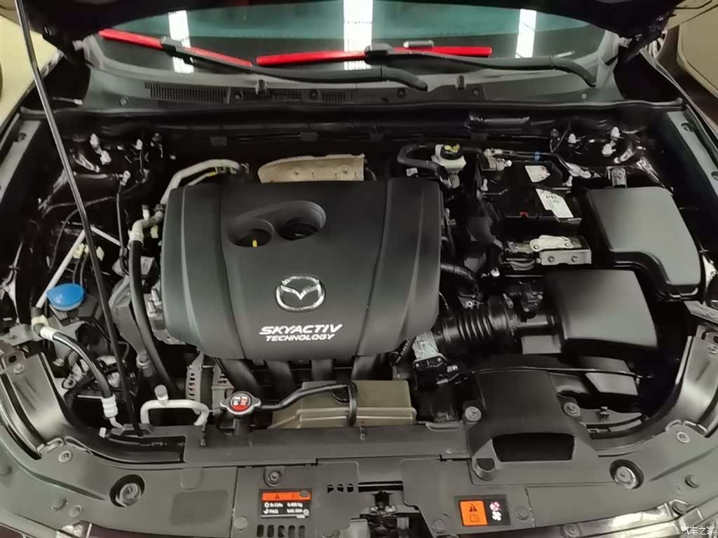 Mazda CX-4, 2019 20