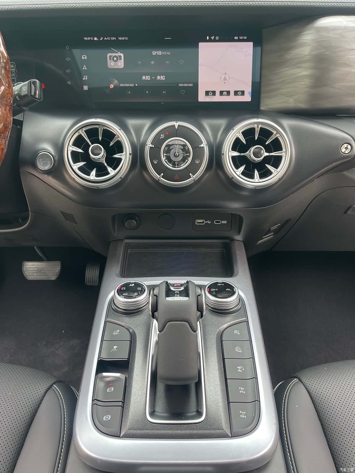 Tank 300, 2021 12