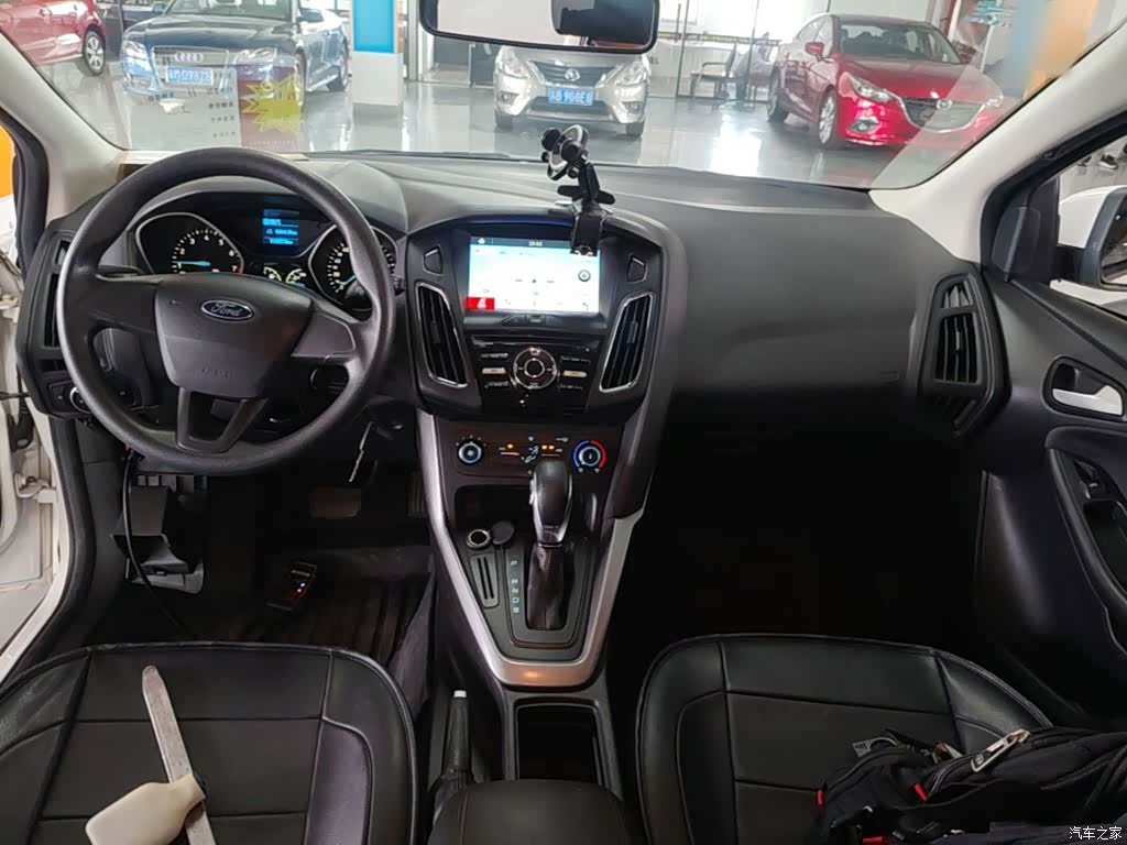 Ford Focus, 2016 10