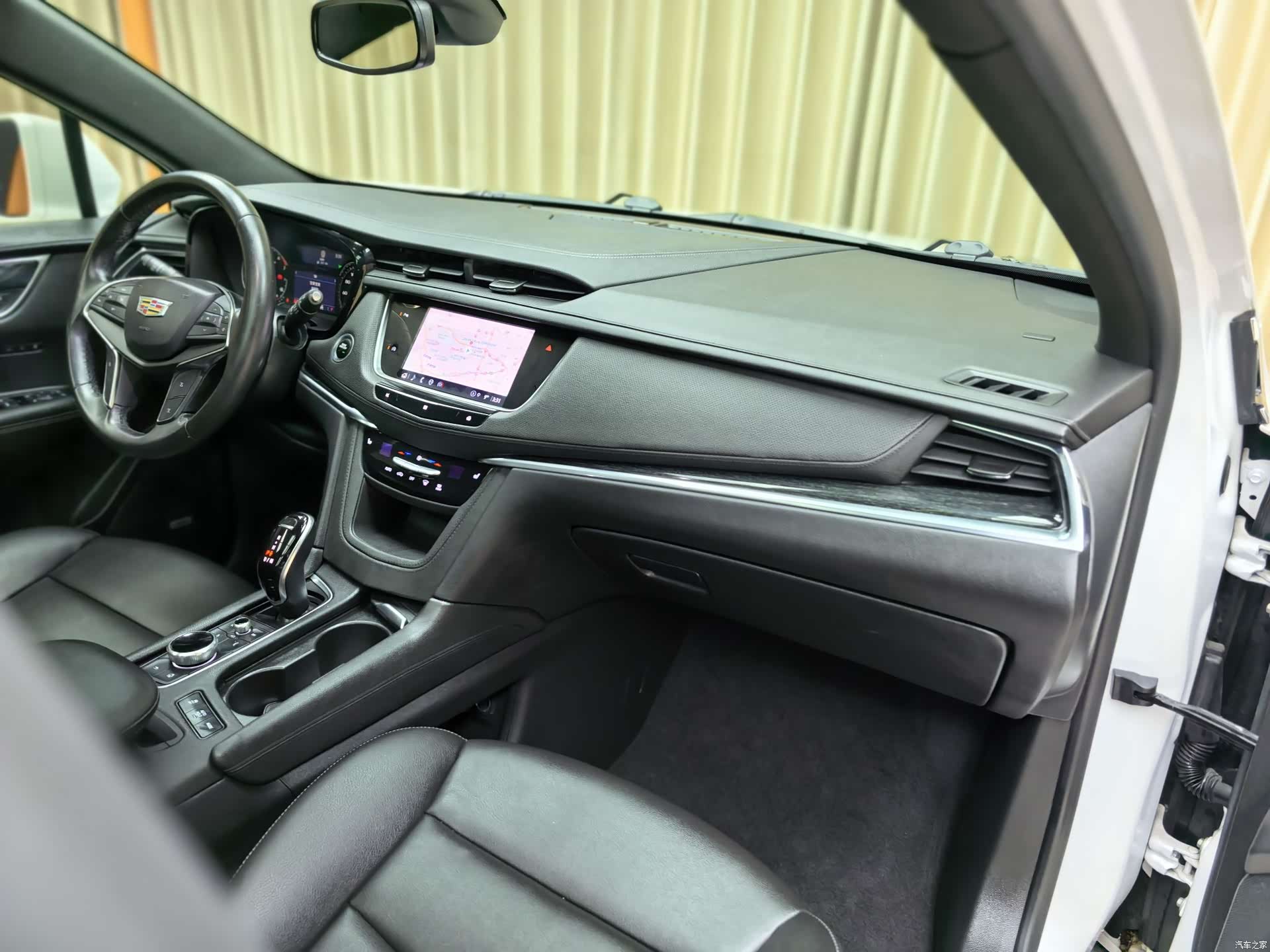 Cadillac XT5, 2021 4