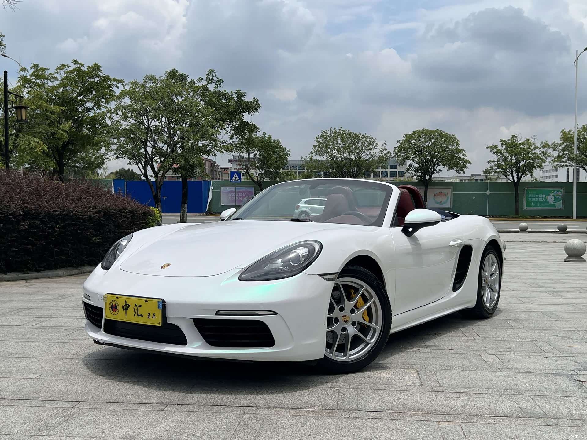 Porsche Boxster, 2018 1