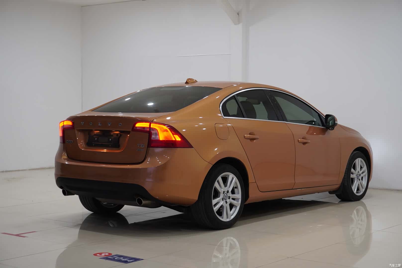 Volvo S60, 2012 6