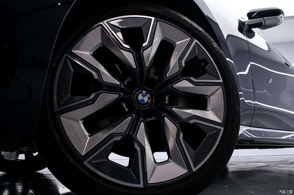 BMW 7 Series, 2023 16