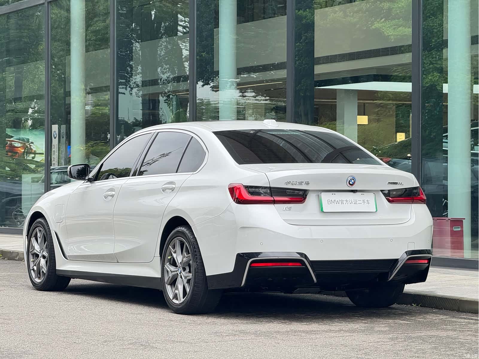 BMW i3, 2024 все фото