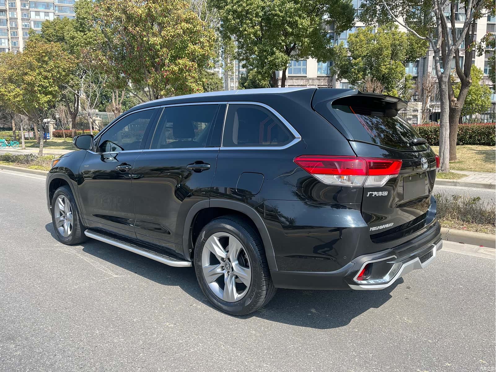 Toyota Highlander, 2021 все фото