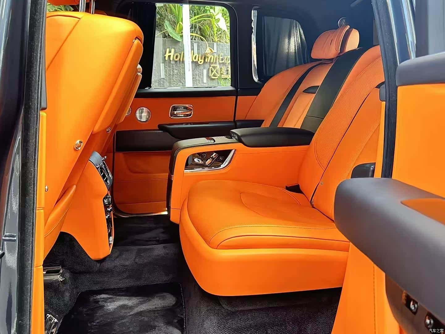 Rolls-Royce Cullinan, 2021 6