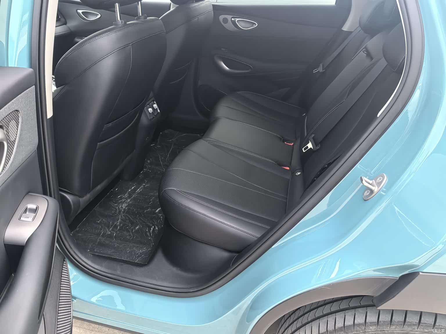 BYD HiAce, 2025 9