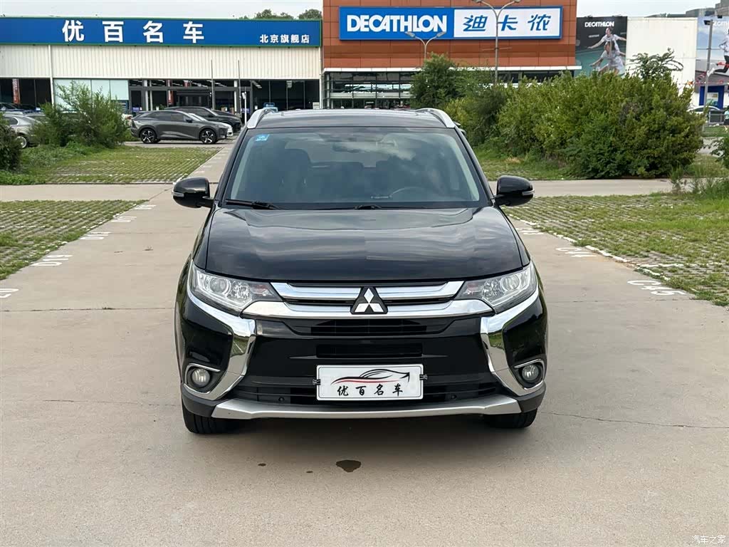 Mitsubishi Outlander, 2018 2