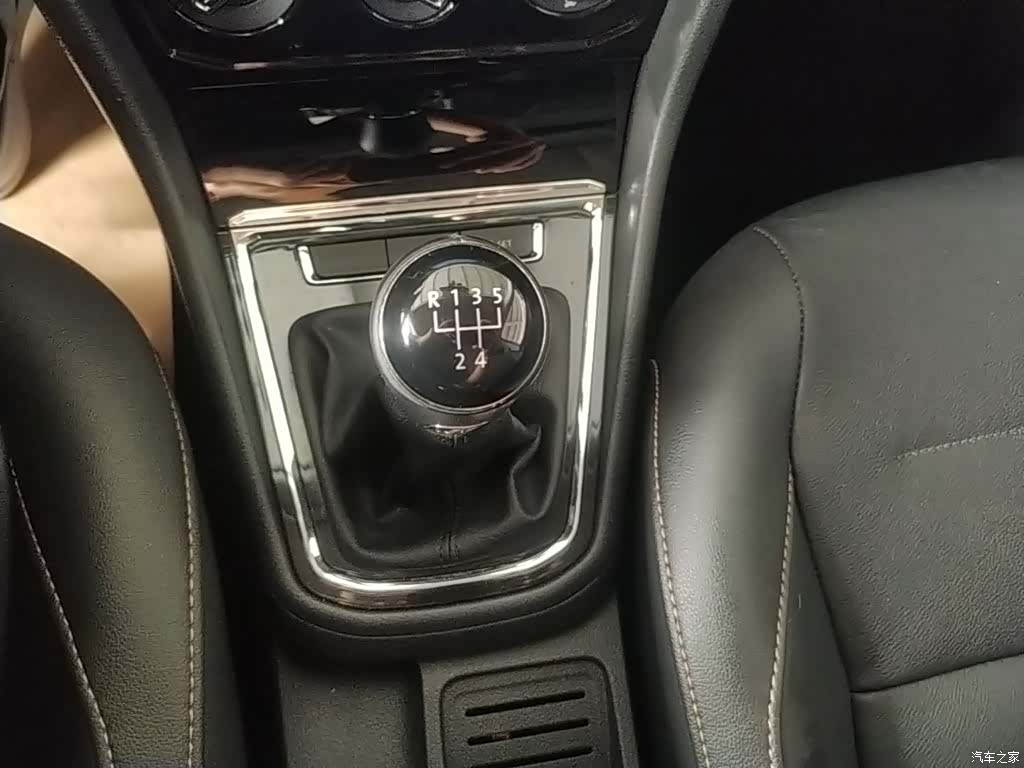Volkswagen Bora, 2017 14