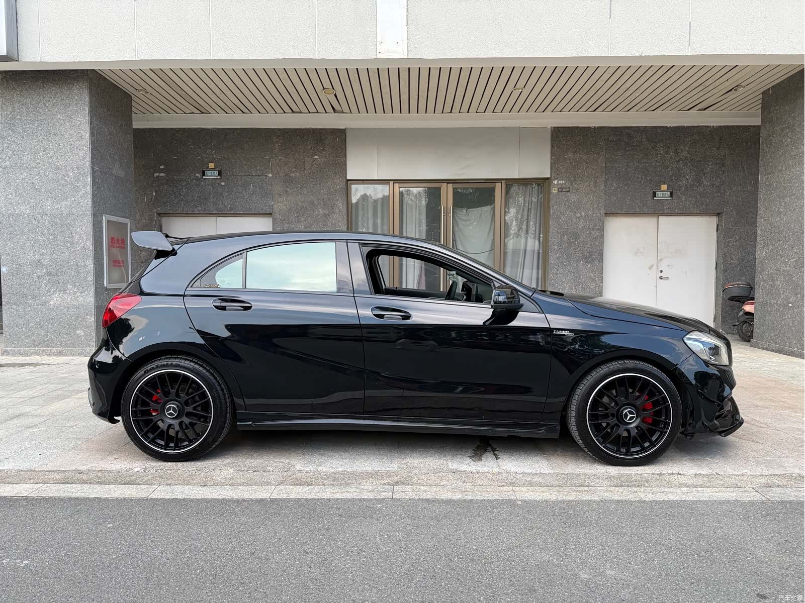 Mercedes-Benz A-Class, 2018 все фото