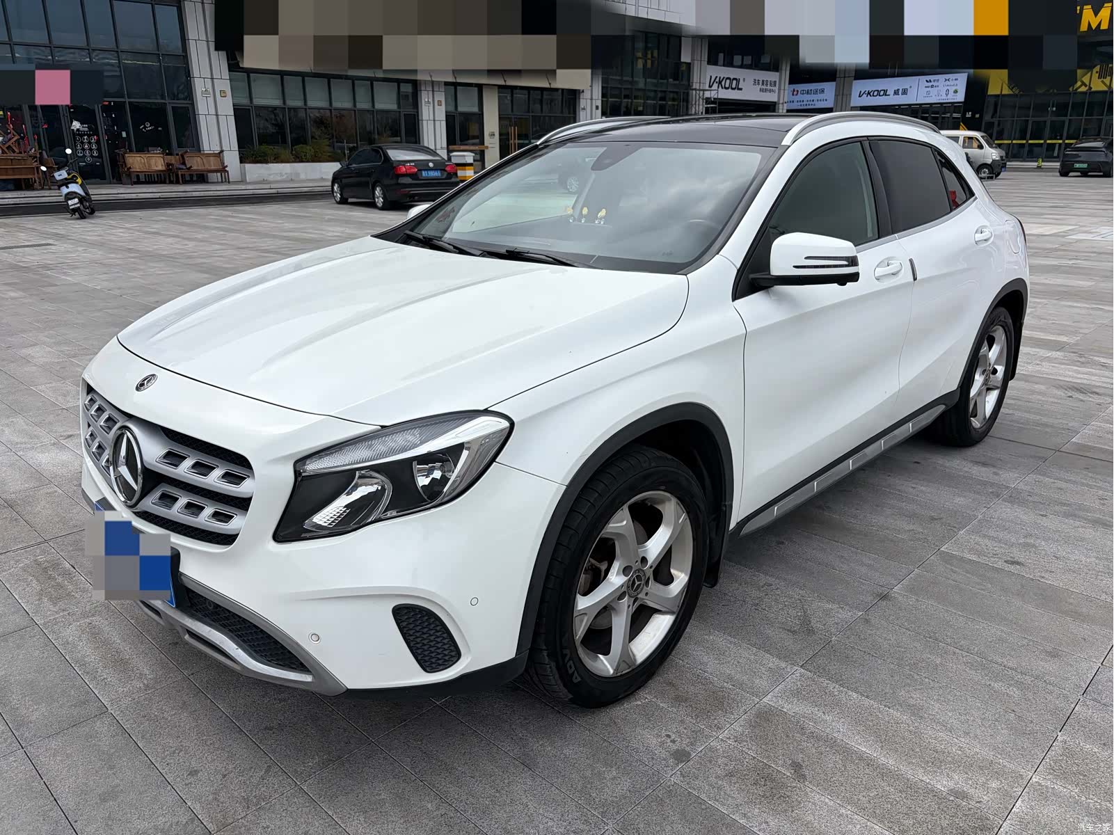 Mercedes-Benz GLA