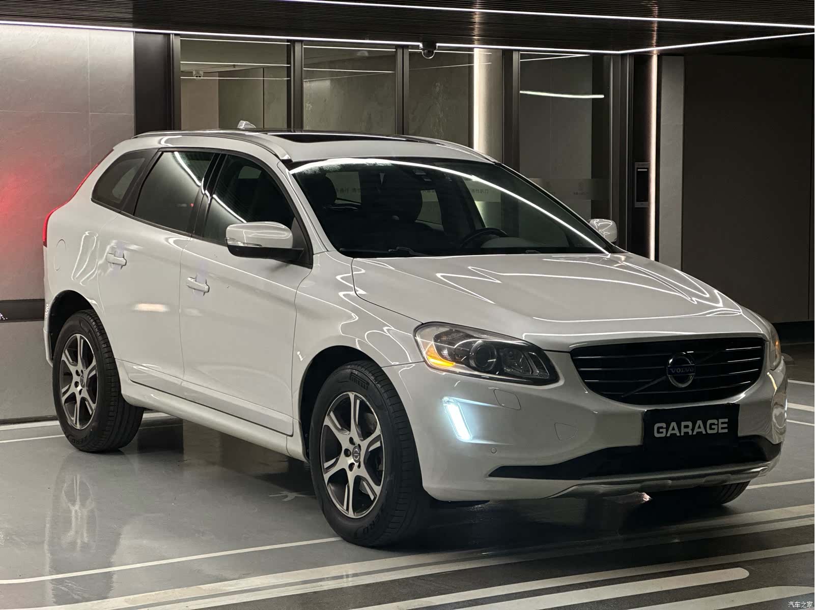 Volvo XC60, 2014 3