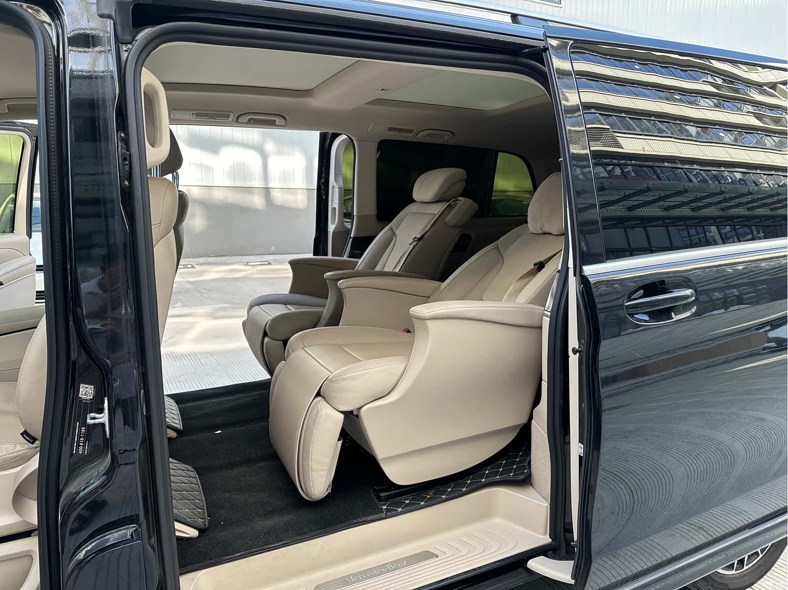 Mercedes-Benz V-Class, 2019 8