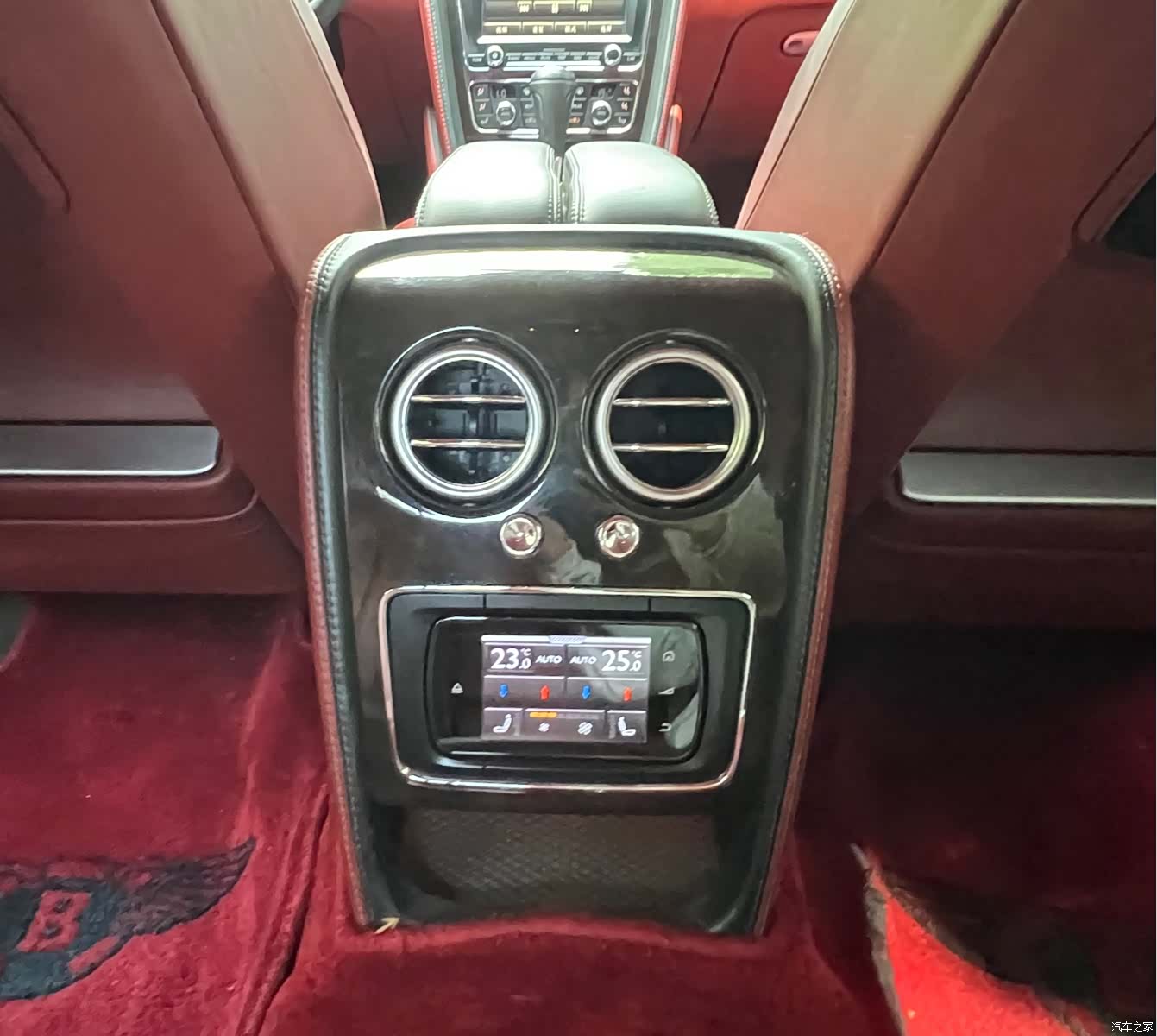 Bentley Flying Spur, 2014 19