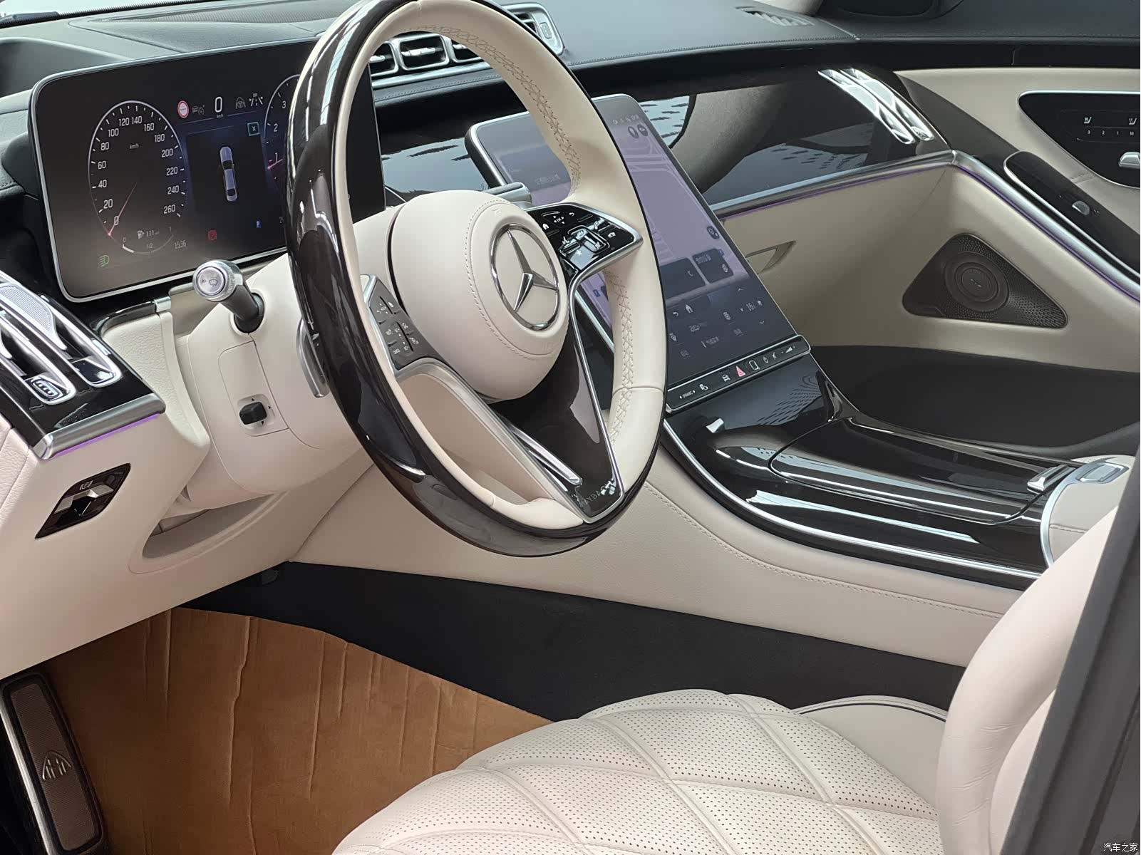 Maybach S-Class, 2023 7