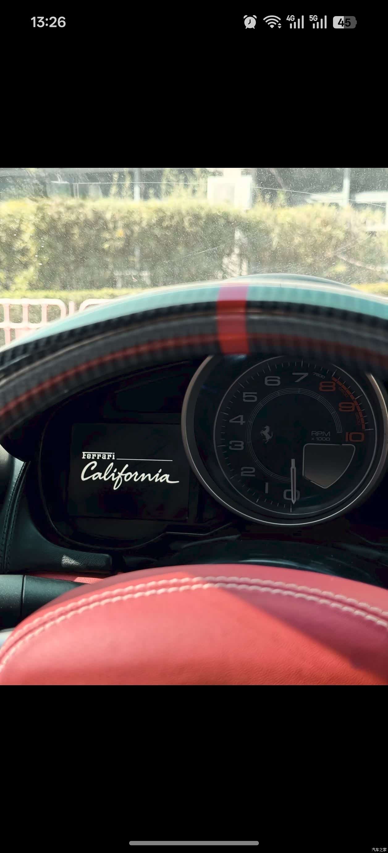 Ferrari California, 2011 3