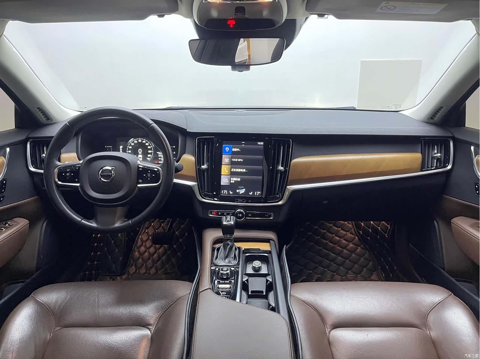 Volvo S90, 2019 14