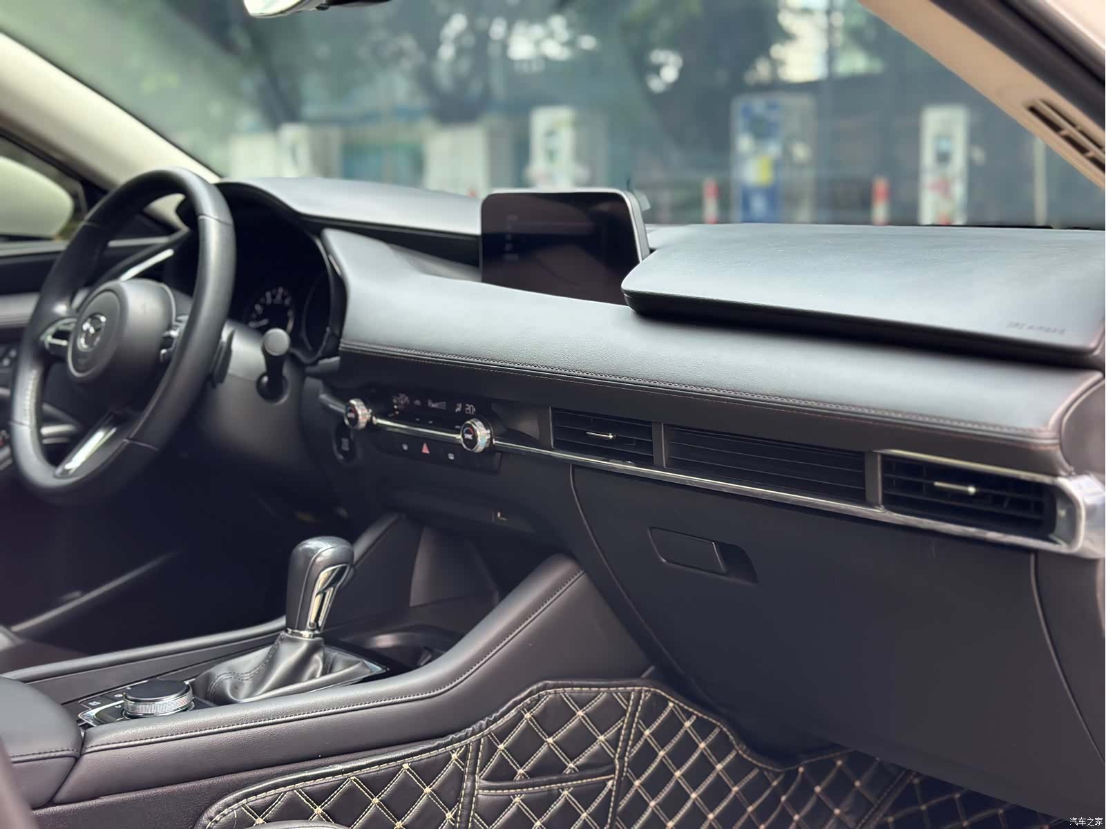 Mazda Mazda3, 2022 10
