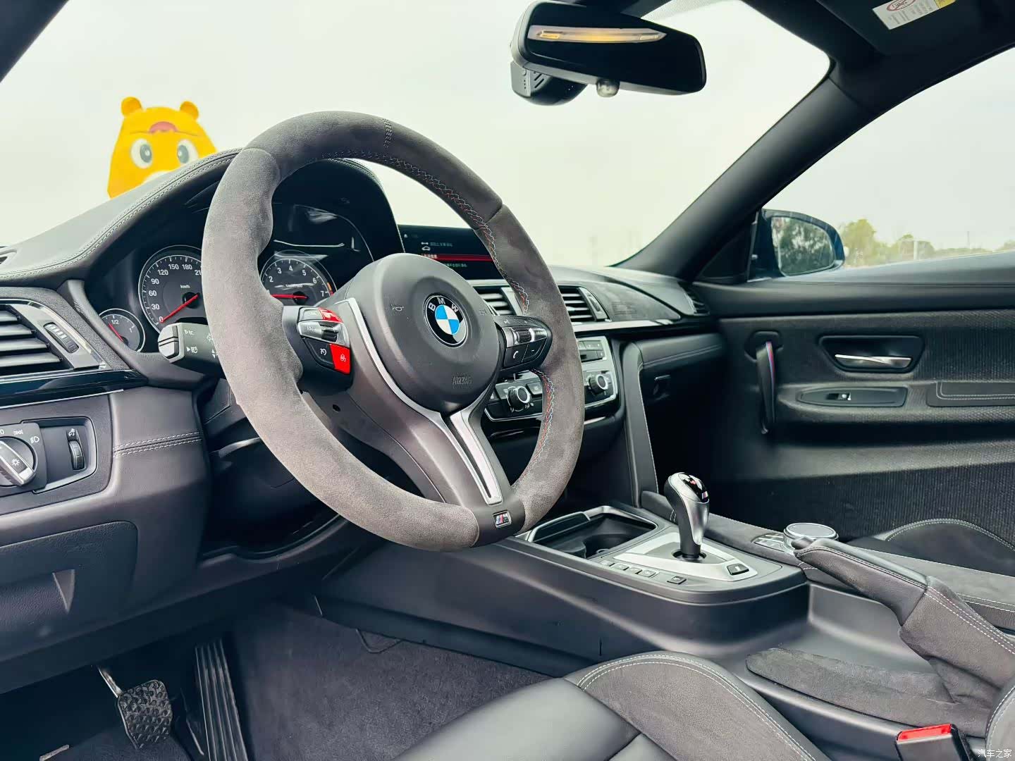 BMW M4, 2018 9