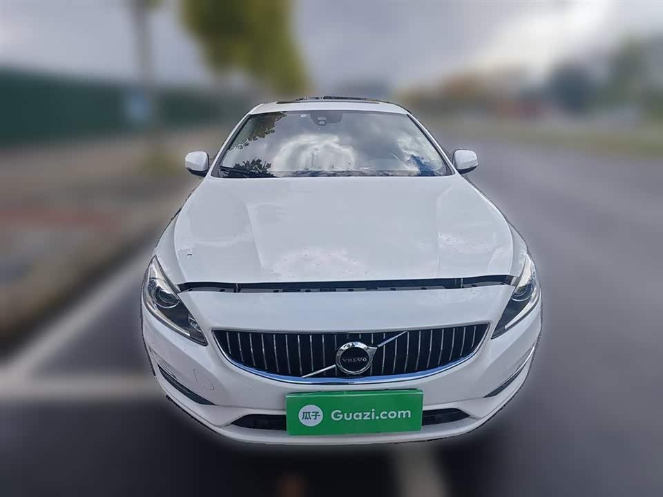 Volvo S60