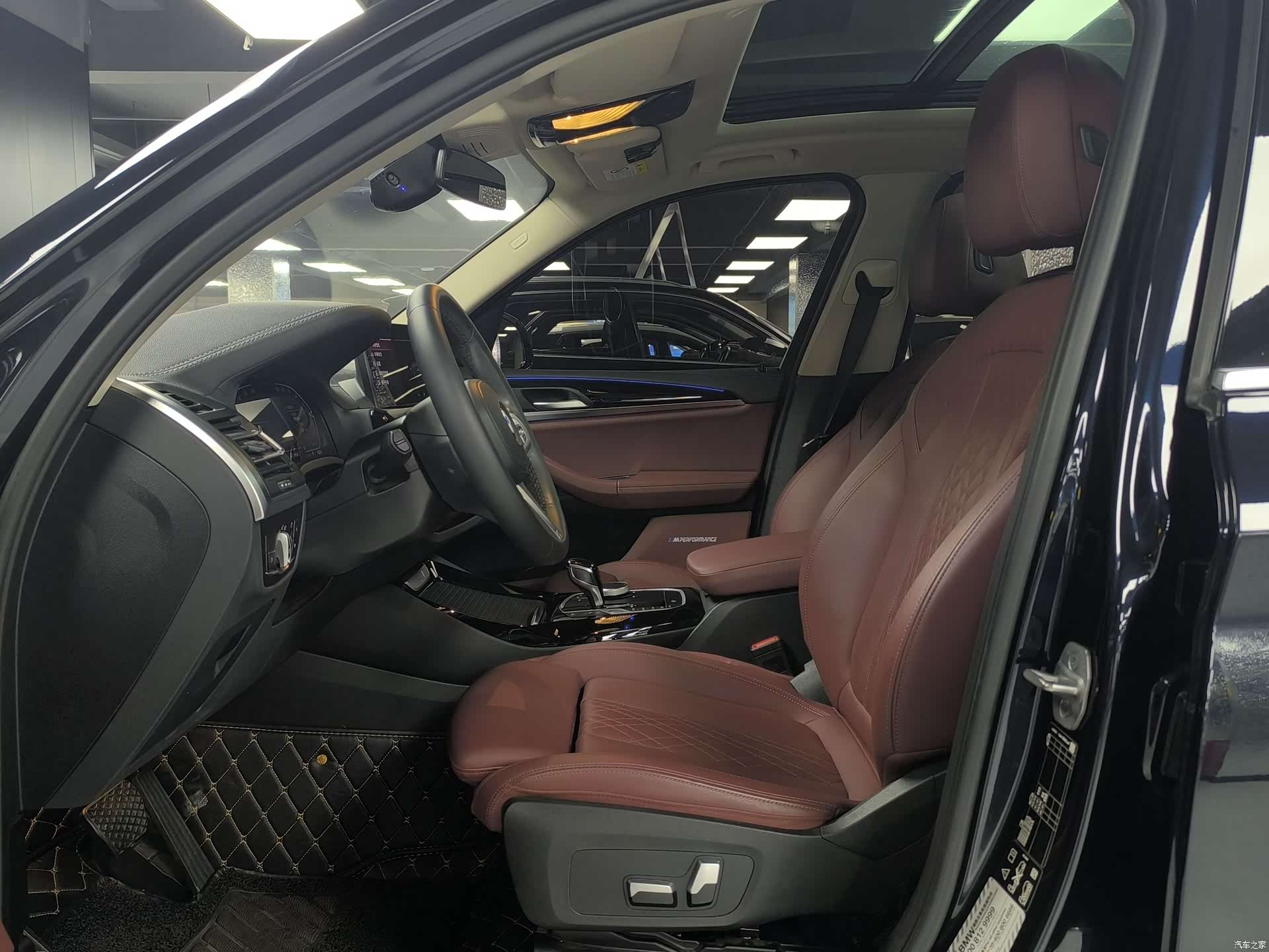 BMW X3, 2023 все фото