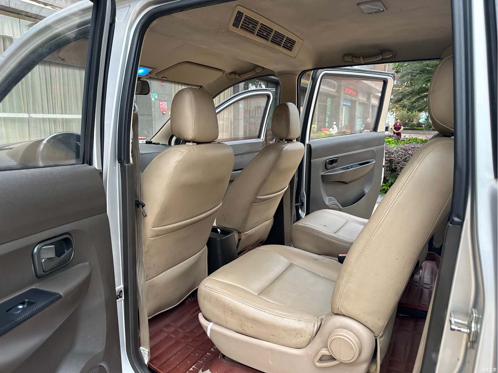 Wuling Hongguang, 2015 все фото