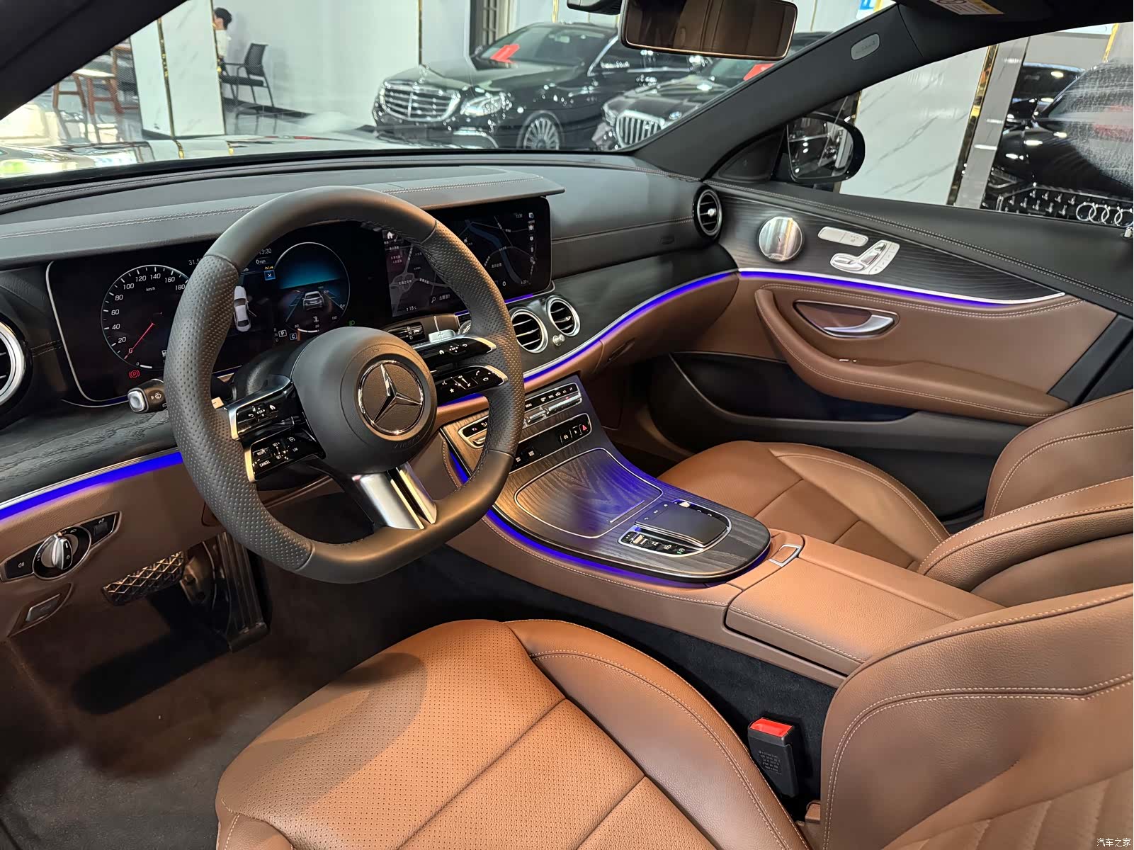 Mercedes-Benz E-Class, 2023 4