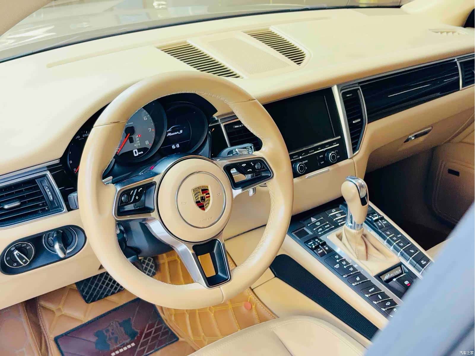 Porsche Macan, 2015 9