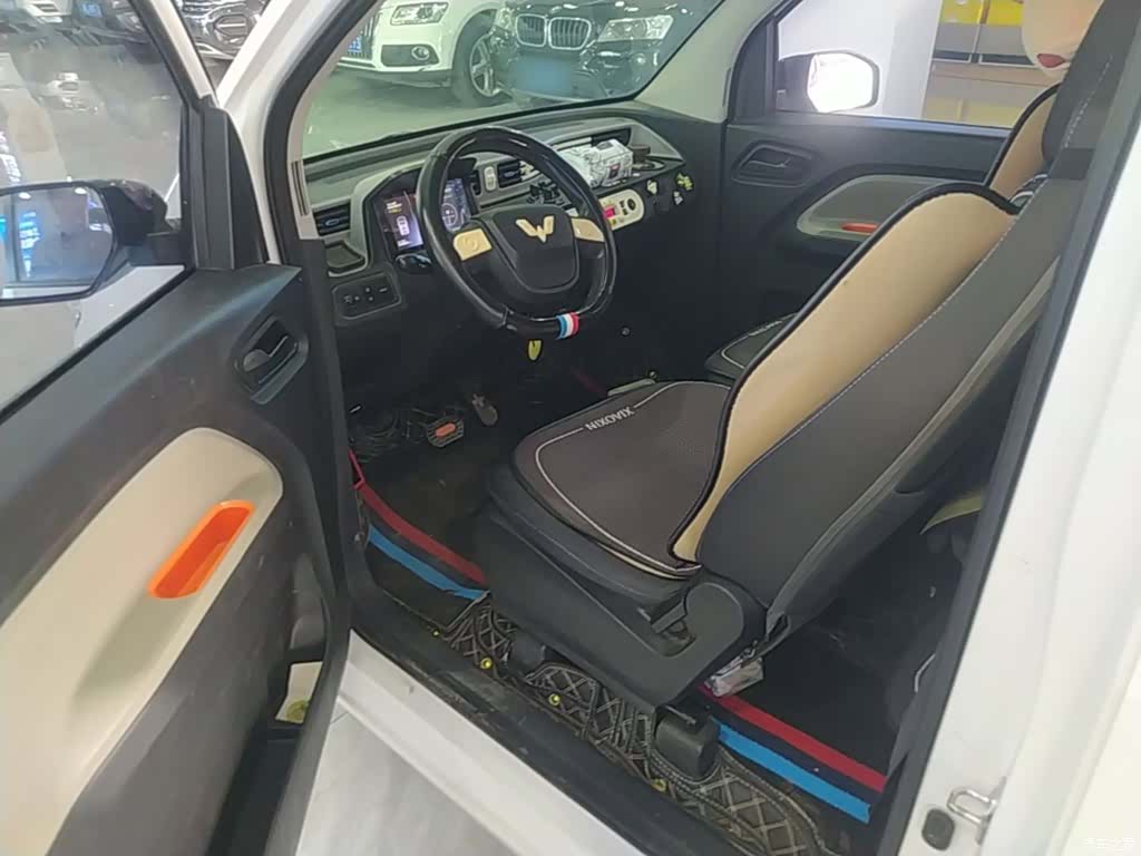 Wuling MINIEV, 2022 16